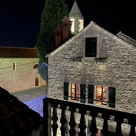 Campanella Old Town By Mrav ベッド・アンド・ブレックファスト Sukošan